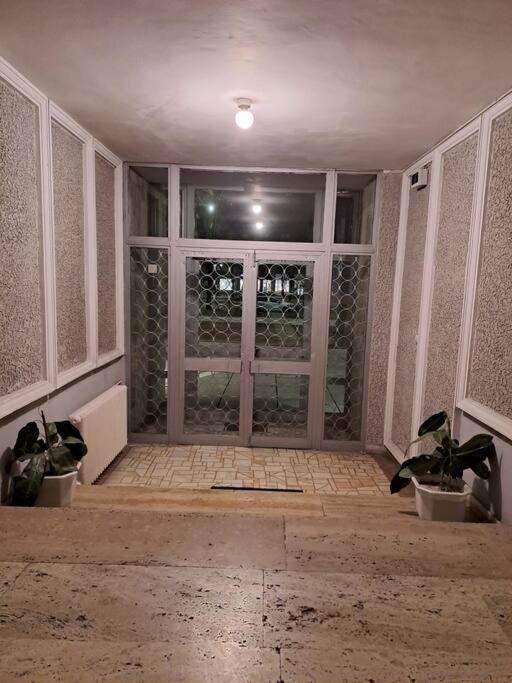 New Luxury Flat At Unirii And Parliament Bucarest